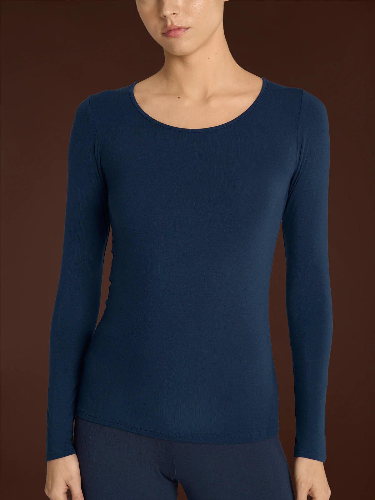 Maglietta Girocollo in Eco Viscosa – Comfort e Stile Quotidiano