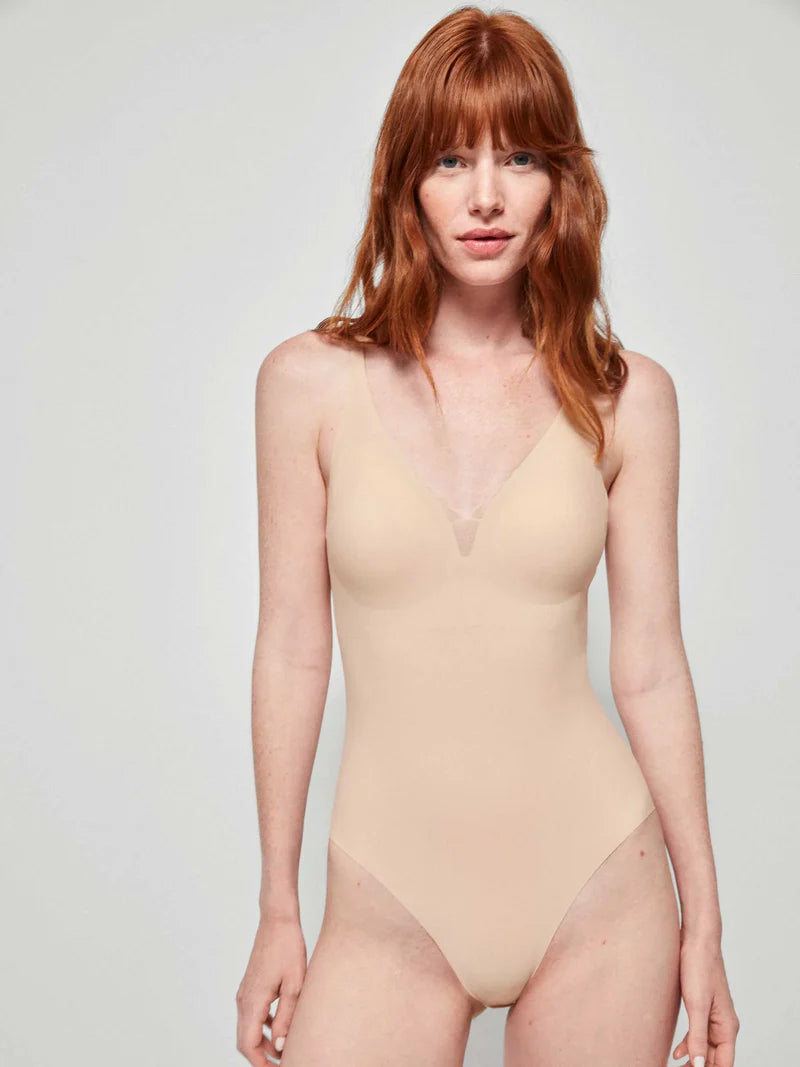 Body Gisela 10025 Avvolgente Effetto Invisibile con Coppe Estraibili
