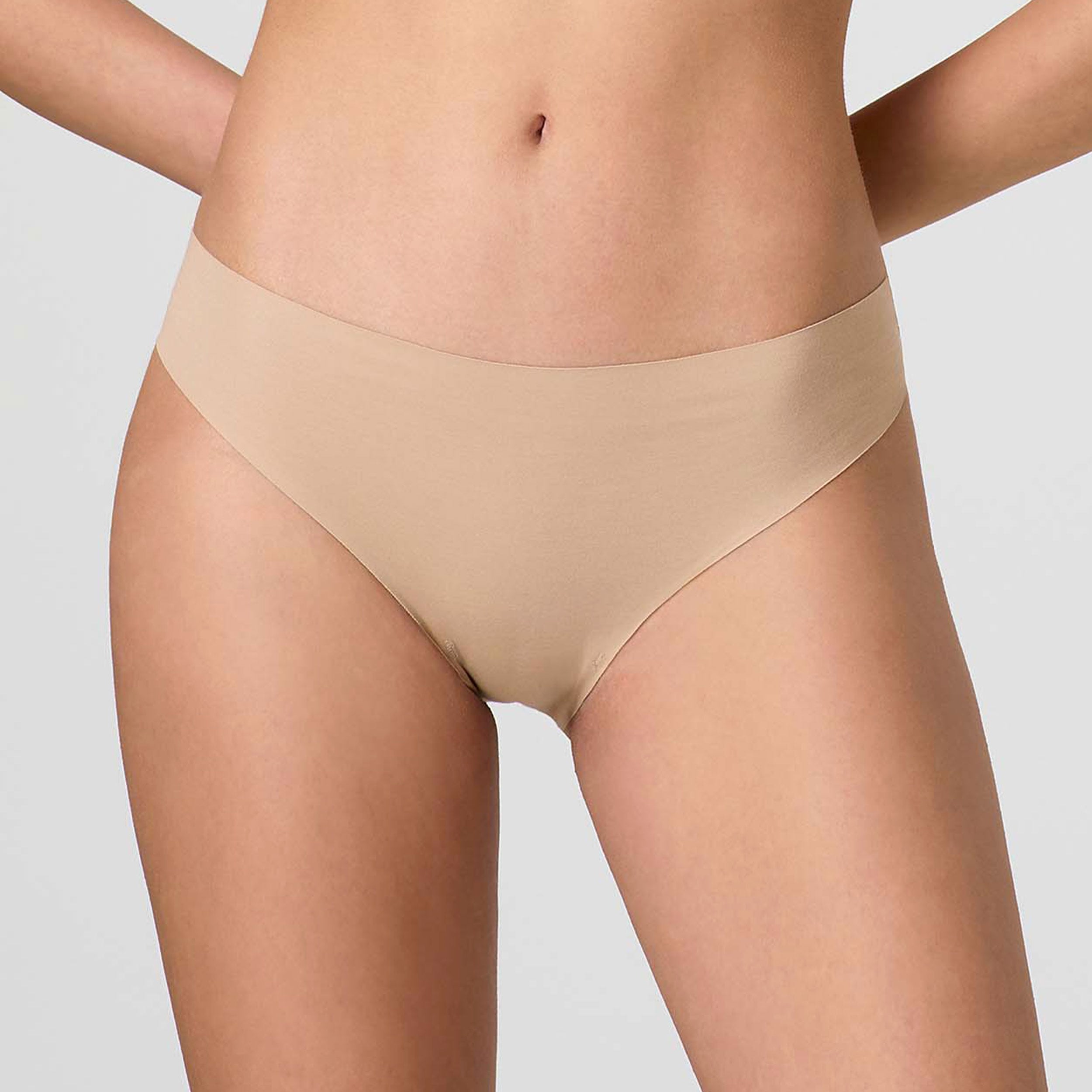 Slip Donna Taglio Laser in Cotone Elasticizzato Jadea 8000 – Invisibile e Morbido